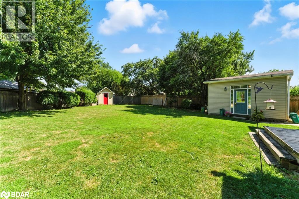 Photo 13 of 778 Byng Court, Milton ON