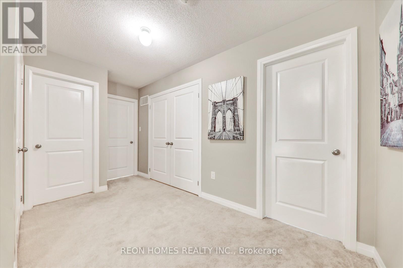 Photo 19 of 38 Crows Nest Lane, Clarington ON