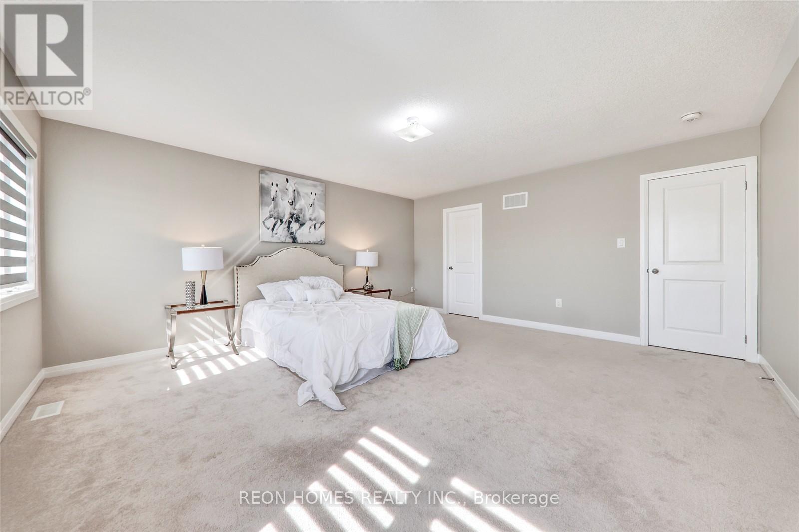 Photo 22 of 38 Crows Nest Lane, Clarington ON