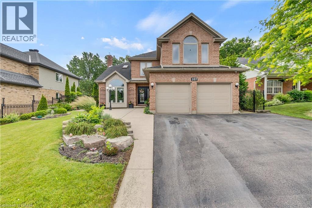 Photo 1 of 107 Chandos Drive, Kitchener ON