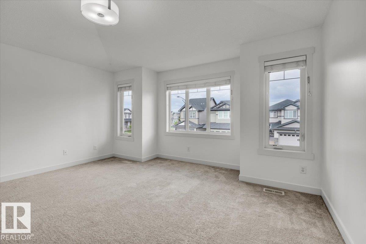 Photo 38 of 20517 98 A Av Nw, Edmonton AB