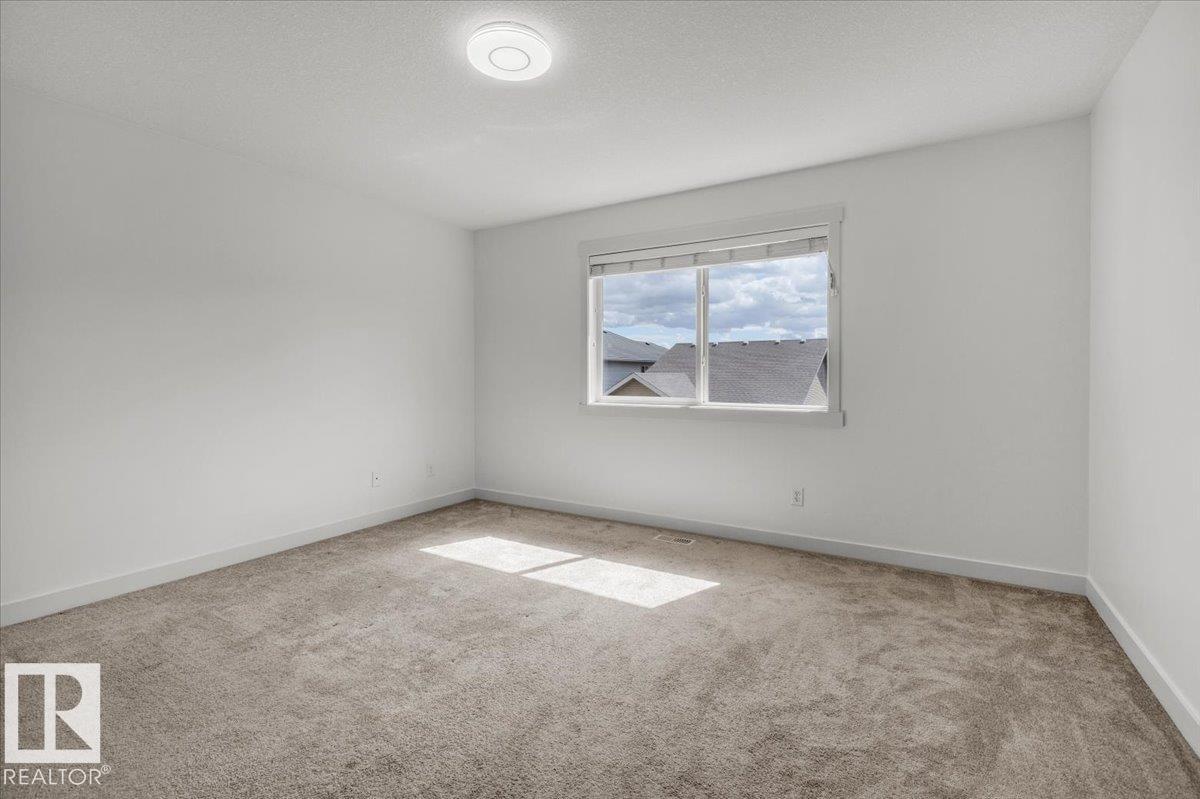 Photo 43 of 20517 98 A Av Nw, Edmonton AB