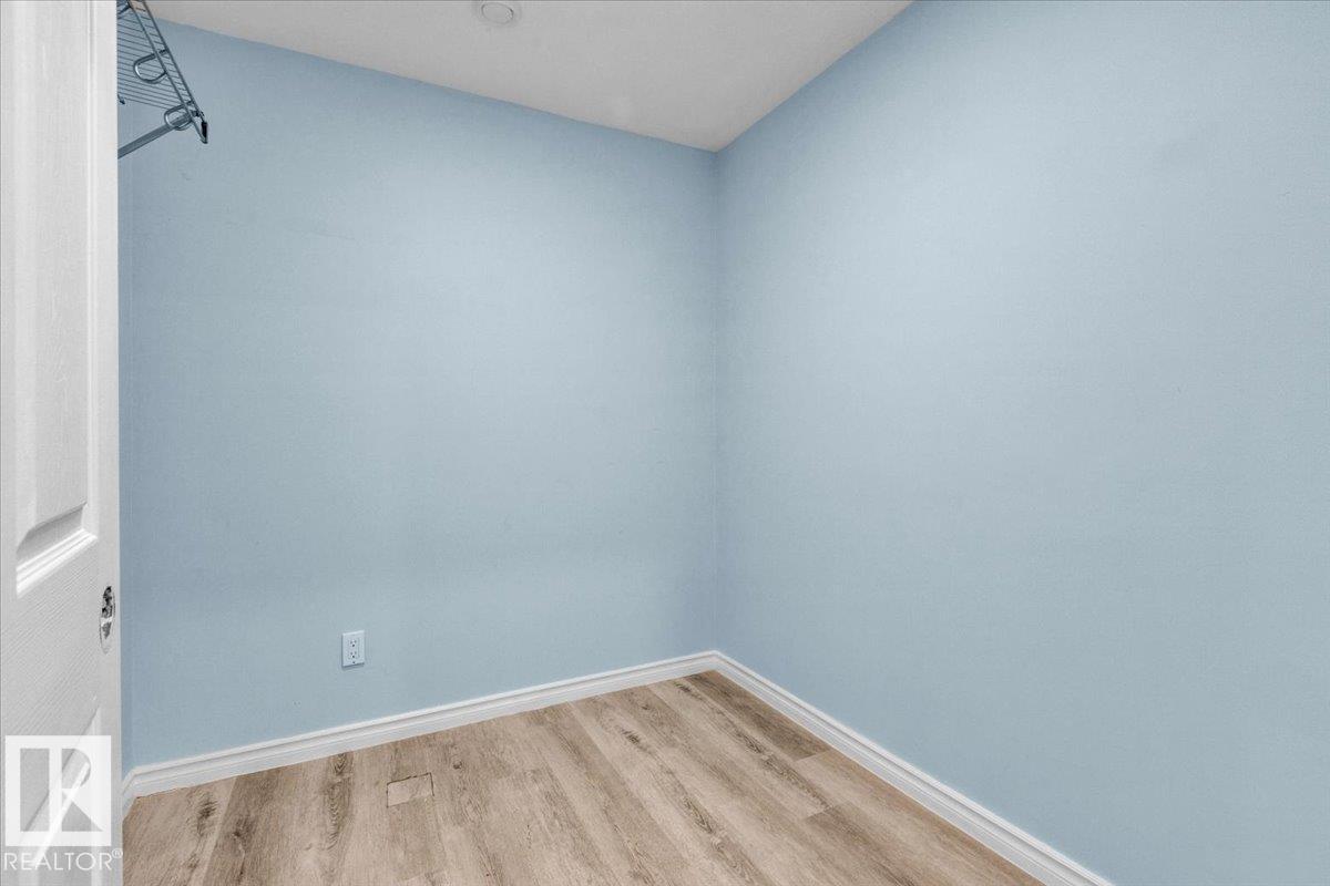 Photo 57 of 20517 98 A Av Nw, Edmonton AB