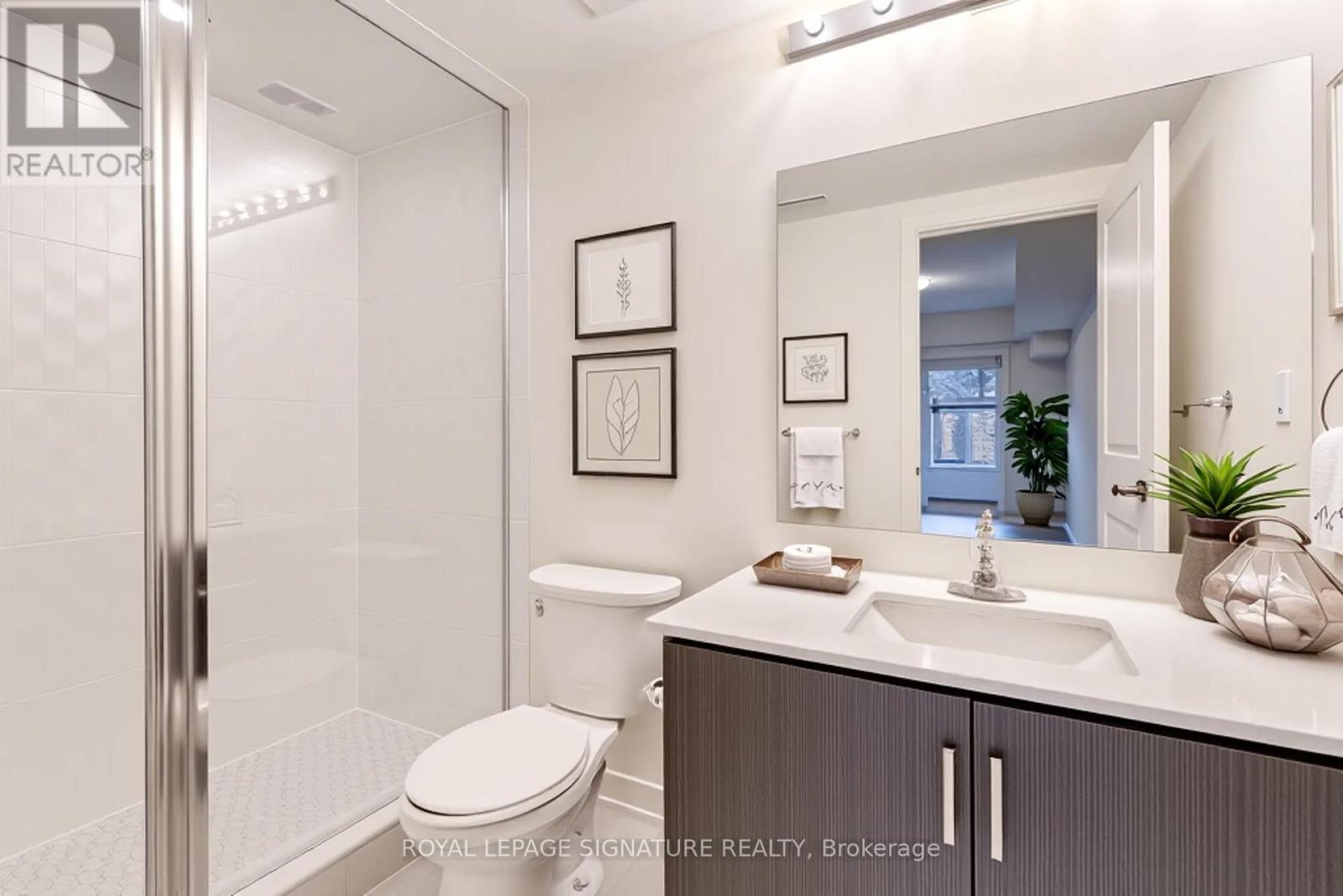 Photo 12 of 2106 58 Elizabeth Street S, Richmond Hill ON
