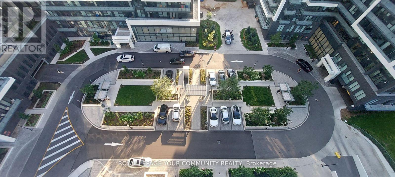 Photo 22 of 1212 75 Oneida Crescent, Richmond Hill ON