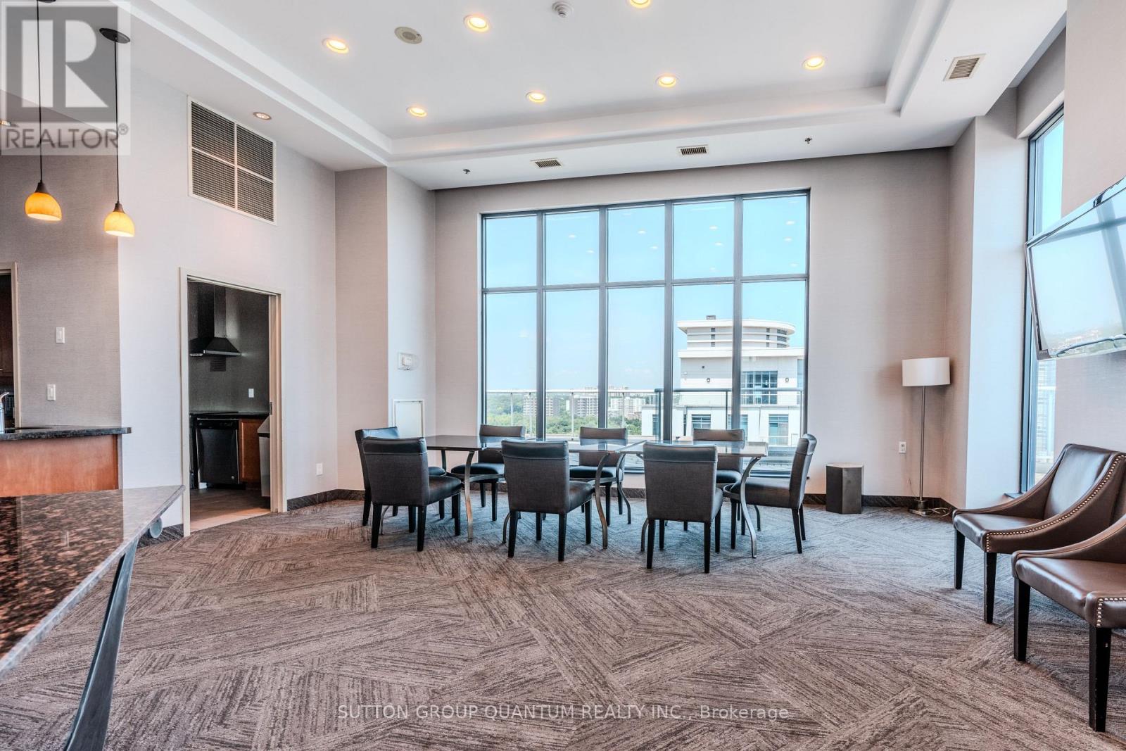 Photo 24 of 706 2087 Lake Shore Boulevard W, Toronto ON