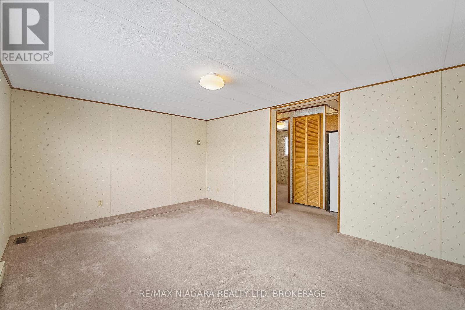 Photo 17 of 46 3033 Townline Road, Fort Erie ON