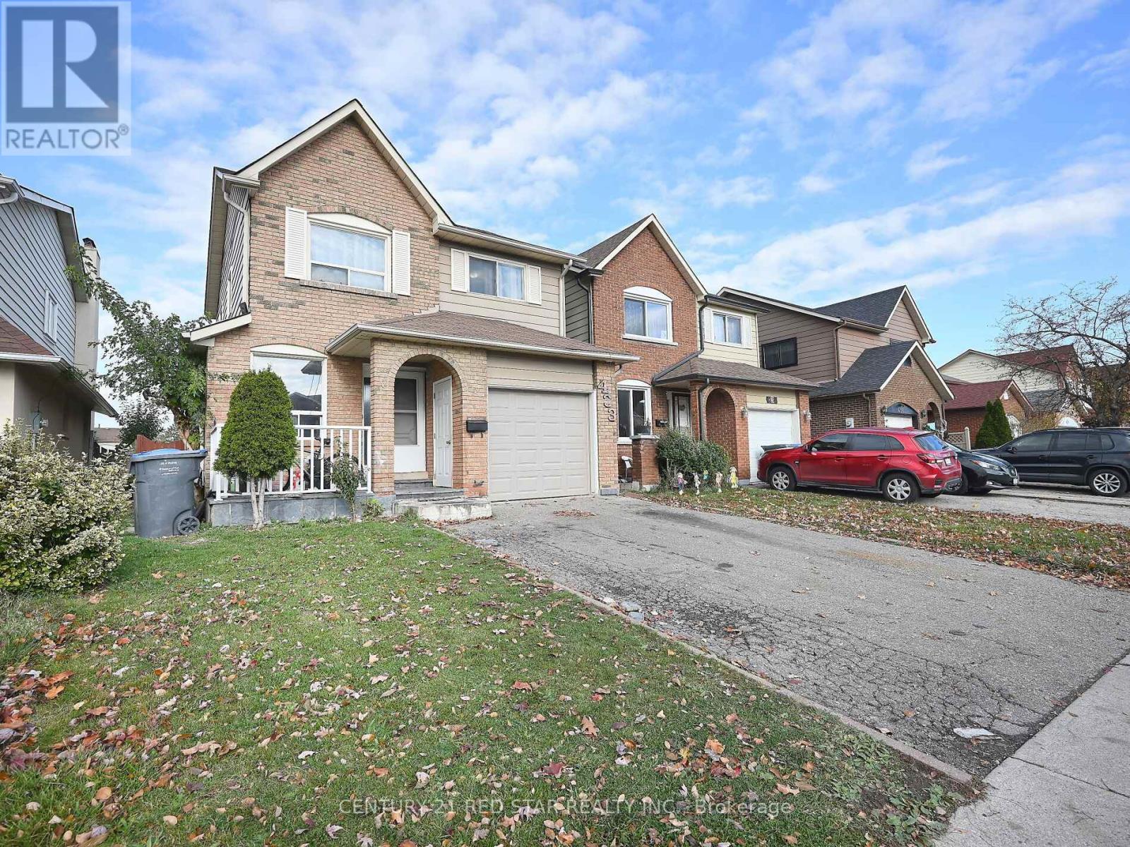 Photo 2 of 433 Hansen Road N, Brampton ON