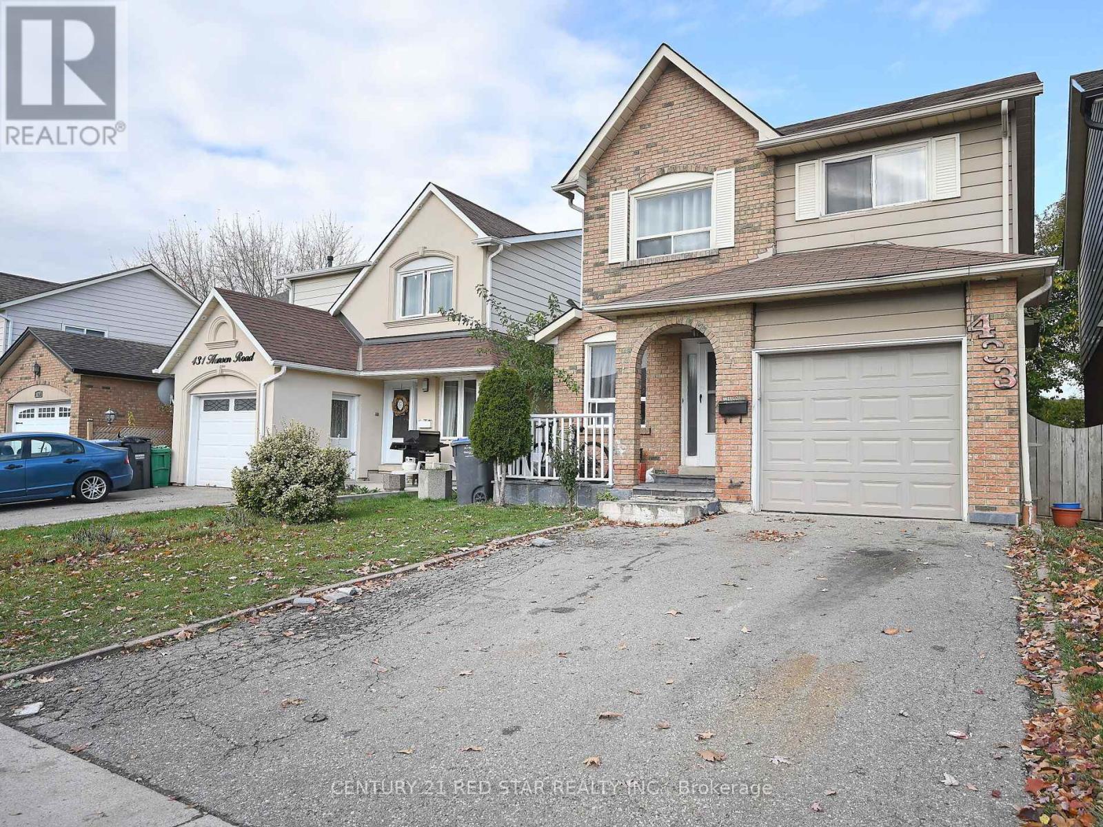 Photo 3 of 433 Hansen Road N, Brampton ON