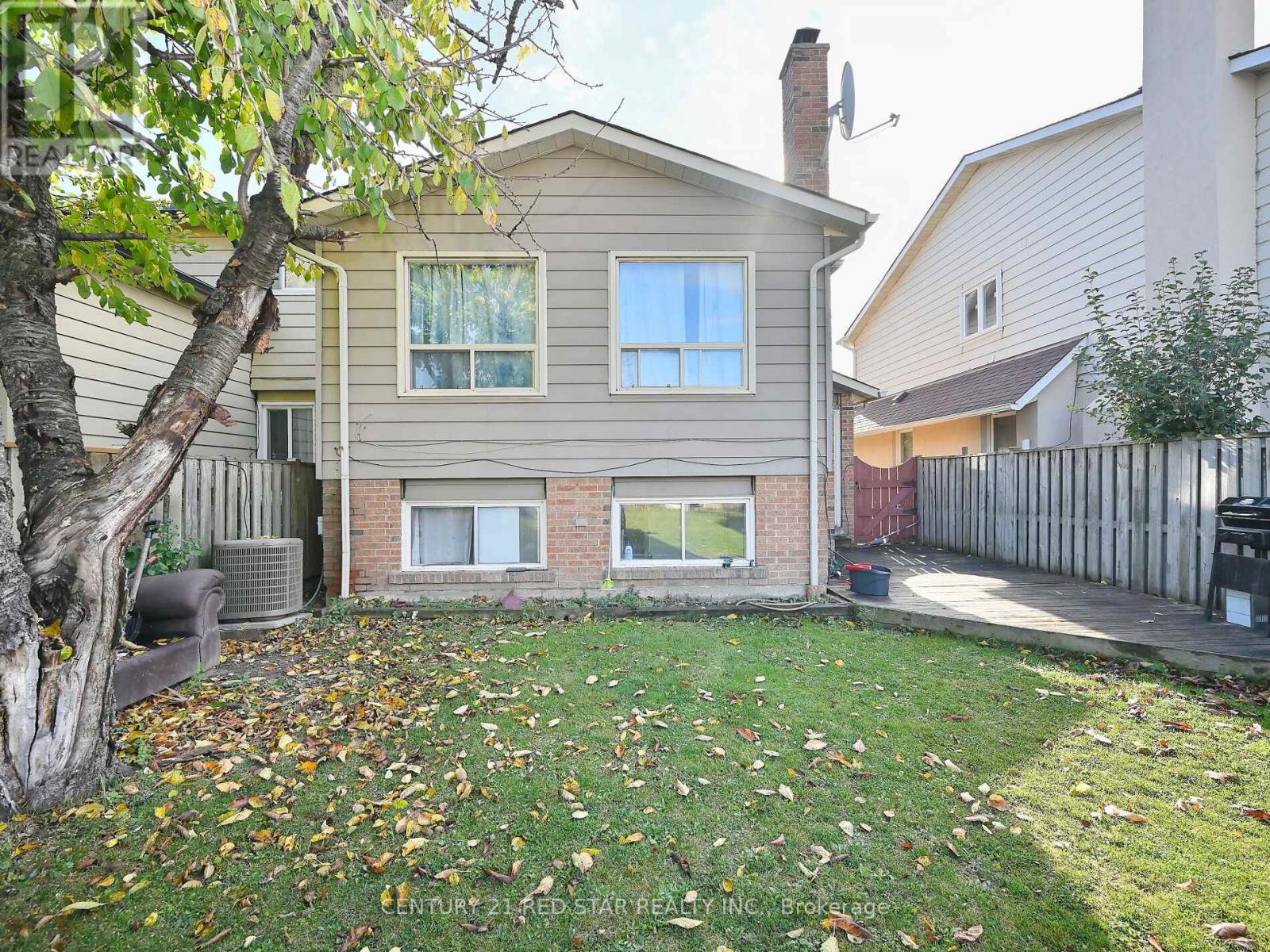 Photo 47 of 433 Hansen Road N, Brampton ON
