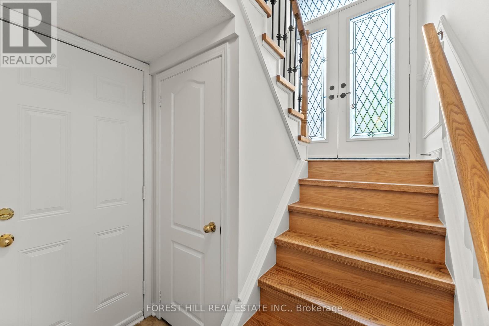 Photo 44 of 5817 Tiz Road, Mississauga ON