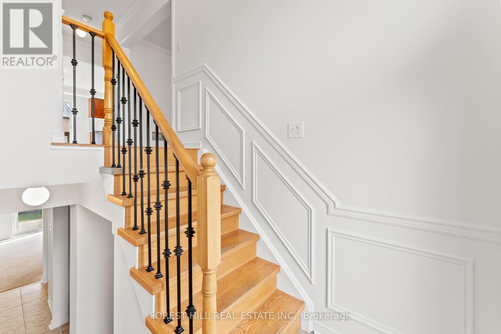Photo 38 of 5817 Tiz Road, Mississauga ON