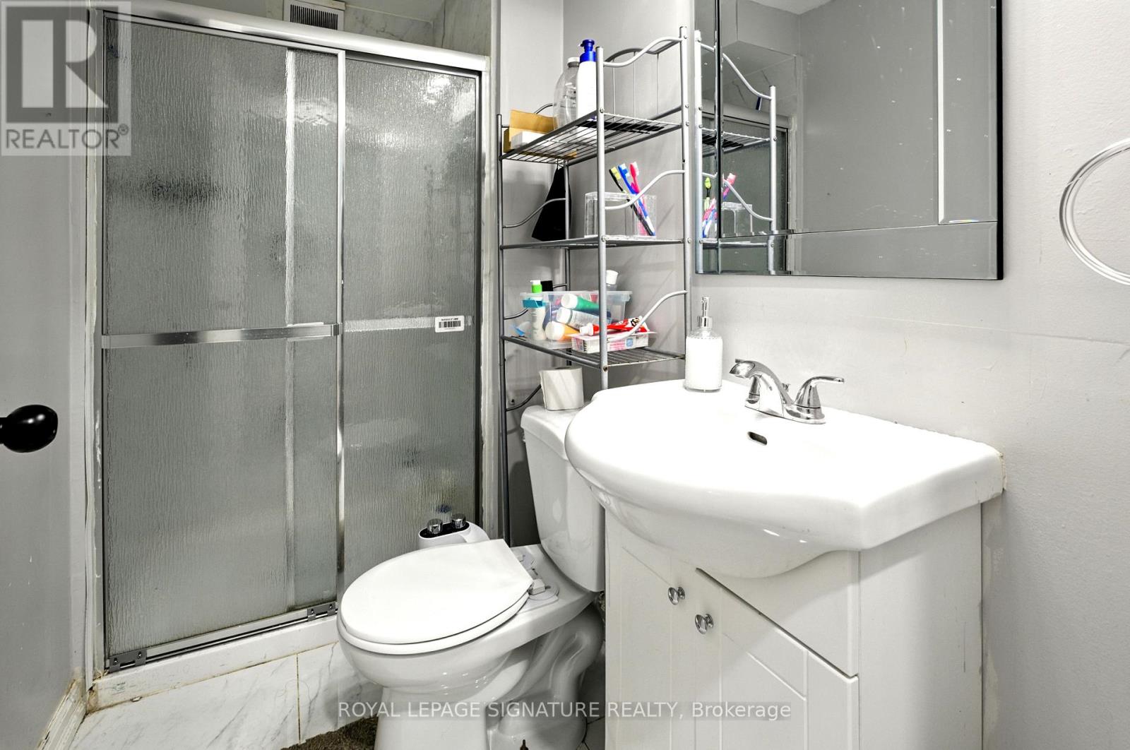 Photo 31 of 28 Grapevine Road, Caledon ON