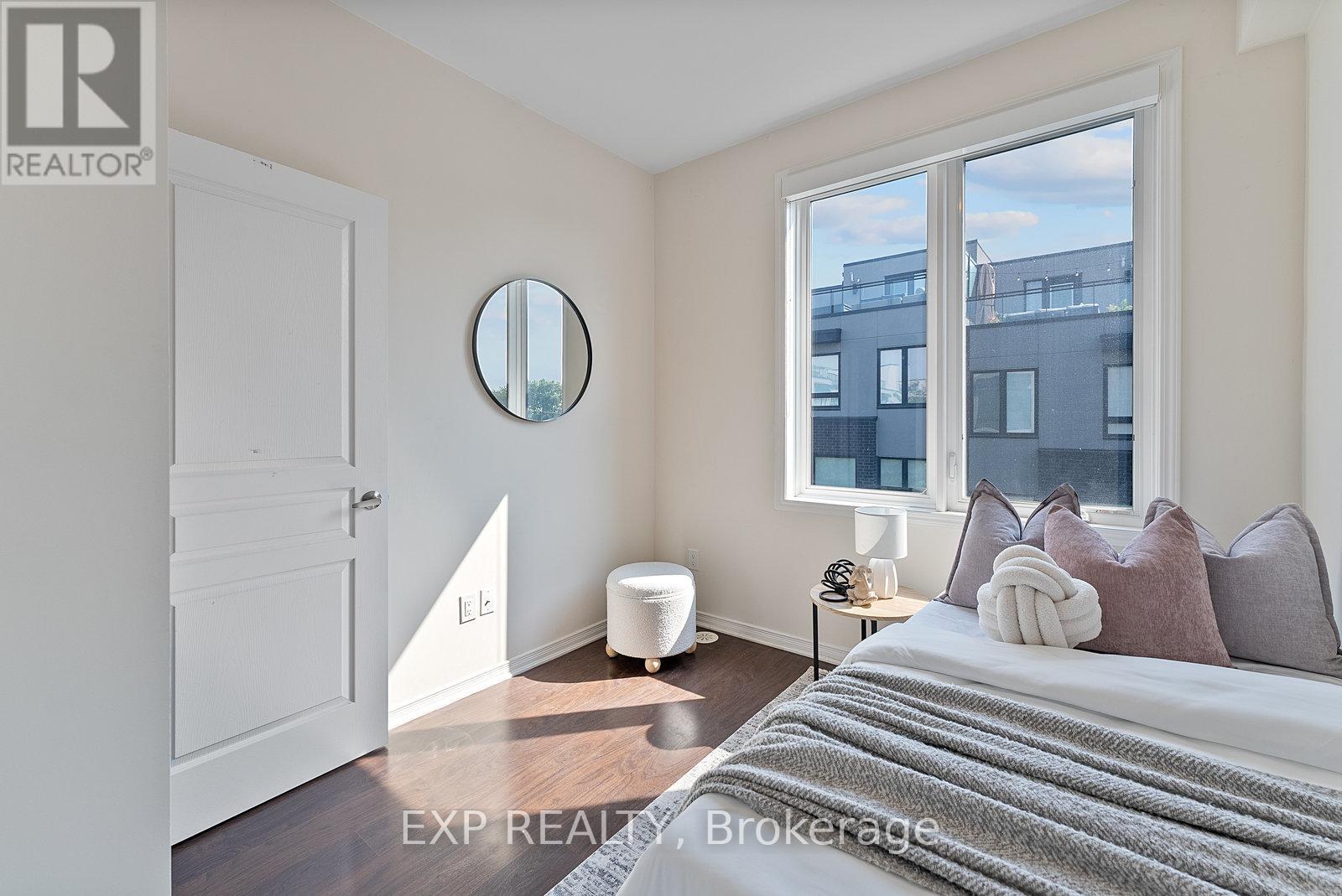 Photo 16 of 312 1110 Briar Hill Avenue, Toronto ON