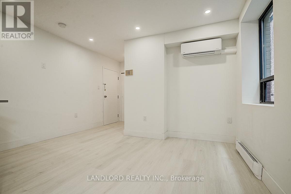 Photo 18 of 206 240 Durie Street, Toronto ON