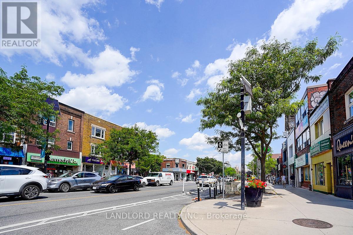 Photo 3 of 206 240 Durie Street, Toronto ON