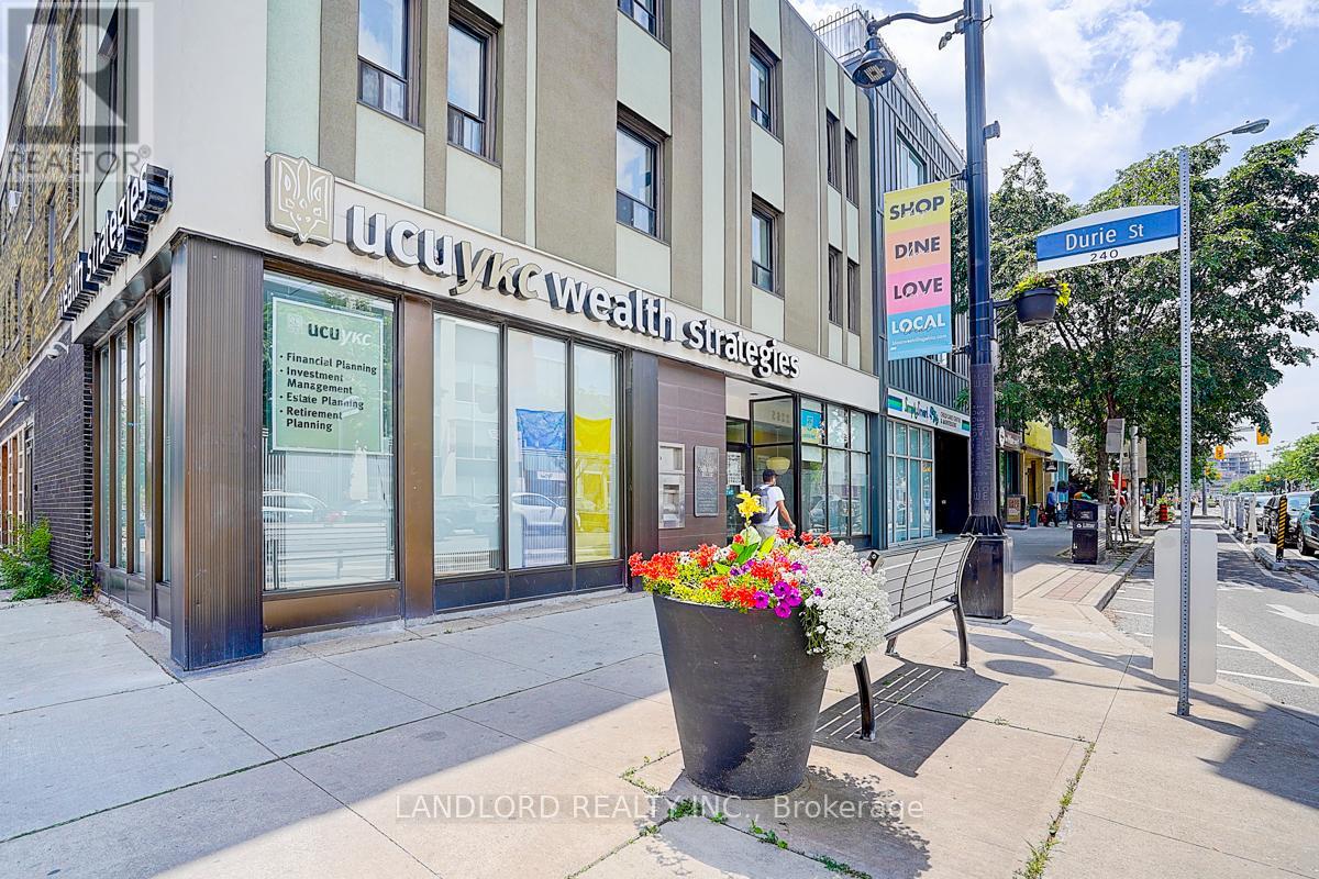 Photo 4 of 206 240 Durie Street, Toronto ON