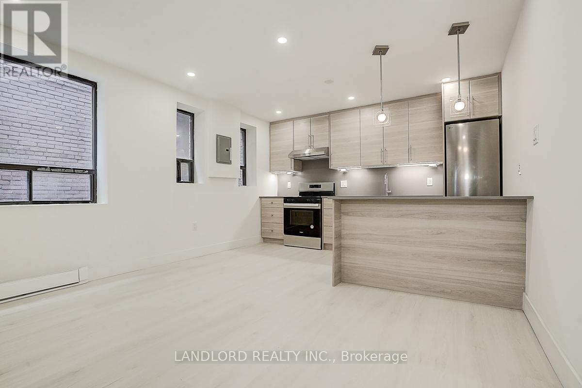 Photo 8 of 206 240 Durie Street, Toronto ON
