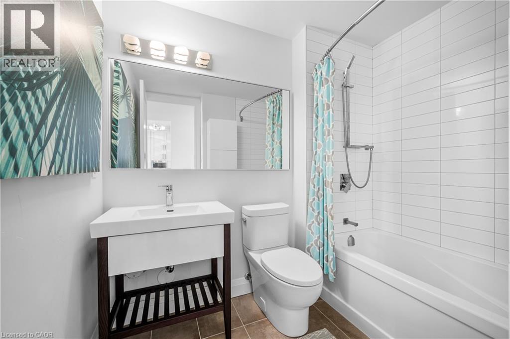 Photo 16 of 2511 Lakeshore Road W Unit 805, Oakville ON