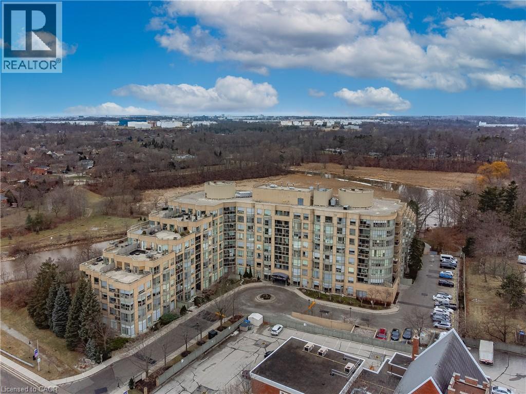Photo 34 of 2511 Lakeshore Road W Unit 805, Oakville ON
