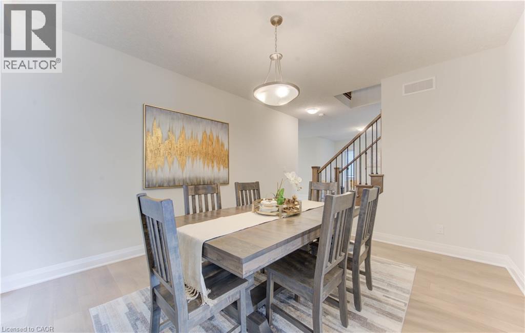 Photo 11 of 546 Bridgemill Crescent, Kitchener ON