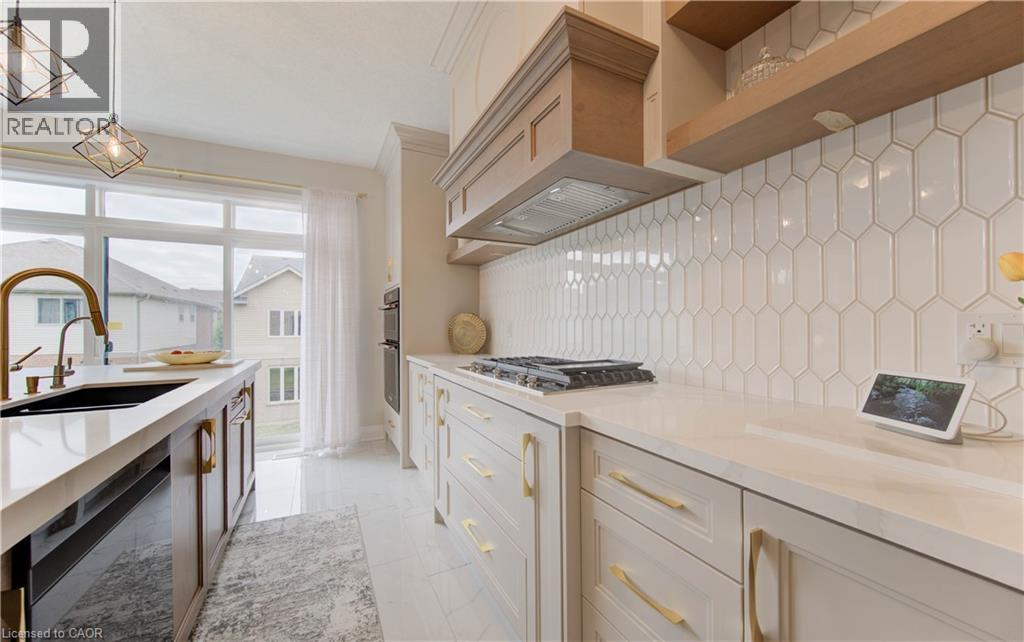 Photo 17 of 546 Bridgemill Crescent, Kitchener ON