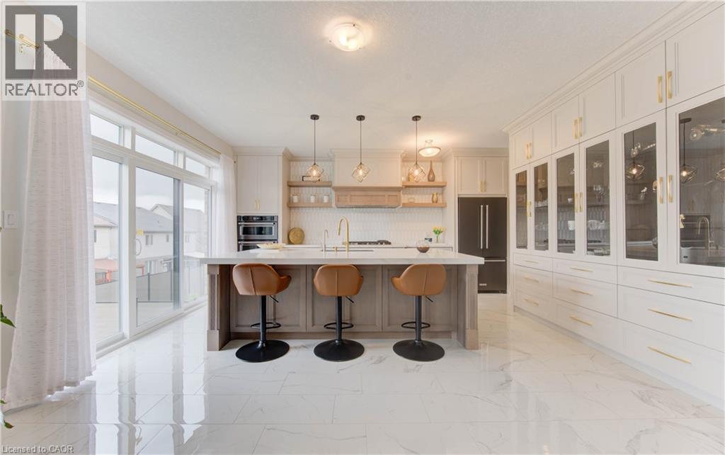 Photo 19 of 546 Bridgemill Crescent, Kitchener ON