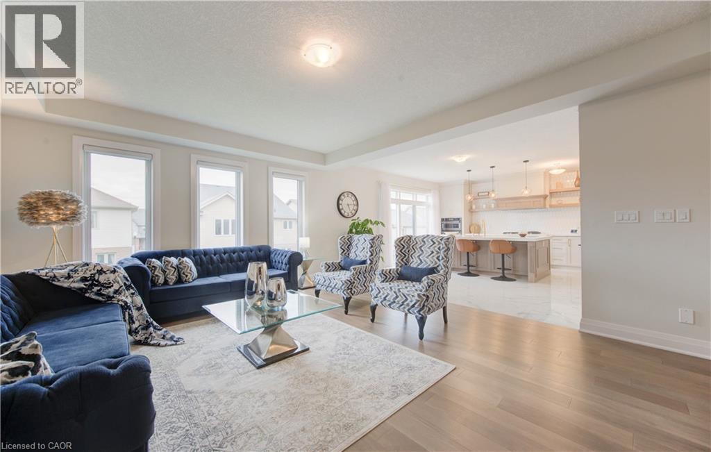 Photo 22 of 546 Bridgemill Crescent, Kitchener ON