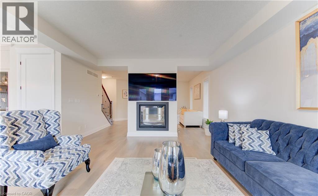 Photo 23 of 546 Bridgemill Crescent, Kitchener ON