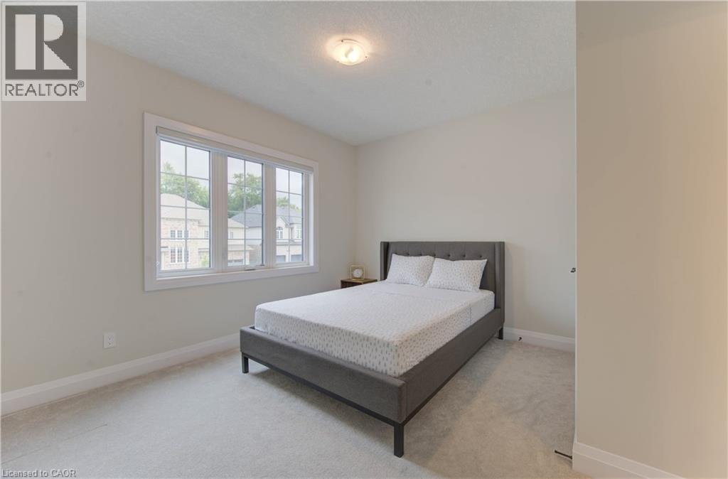 Photo 37 of 546 Bridgemill Crescent, Kitchener ON