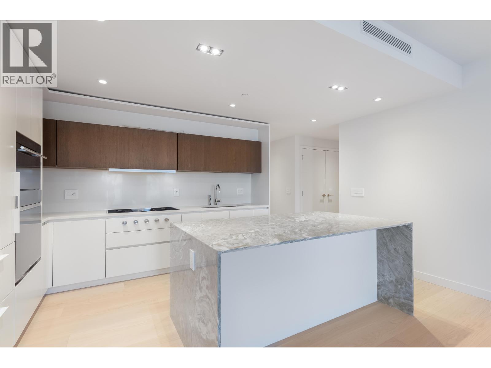 Photo 6 of 416 3596 West 28th Avenue, Vancouver BC