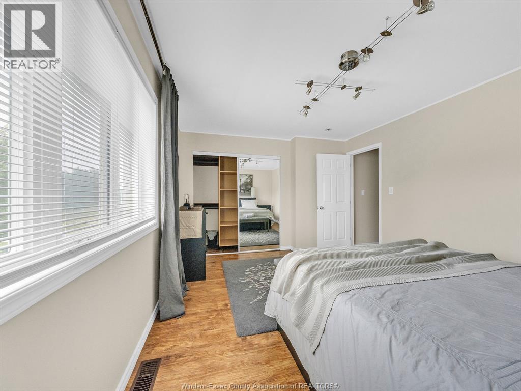 Photo 37 of 1811 Northway Avenue, Windsor ON
