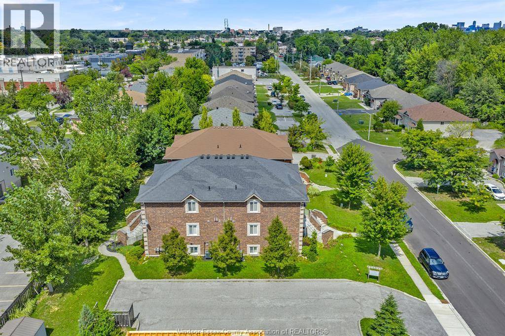 Photo 48 of 1811 Northway Avenue, Windsor ON