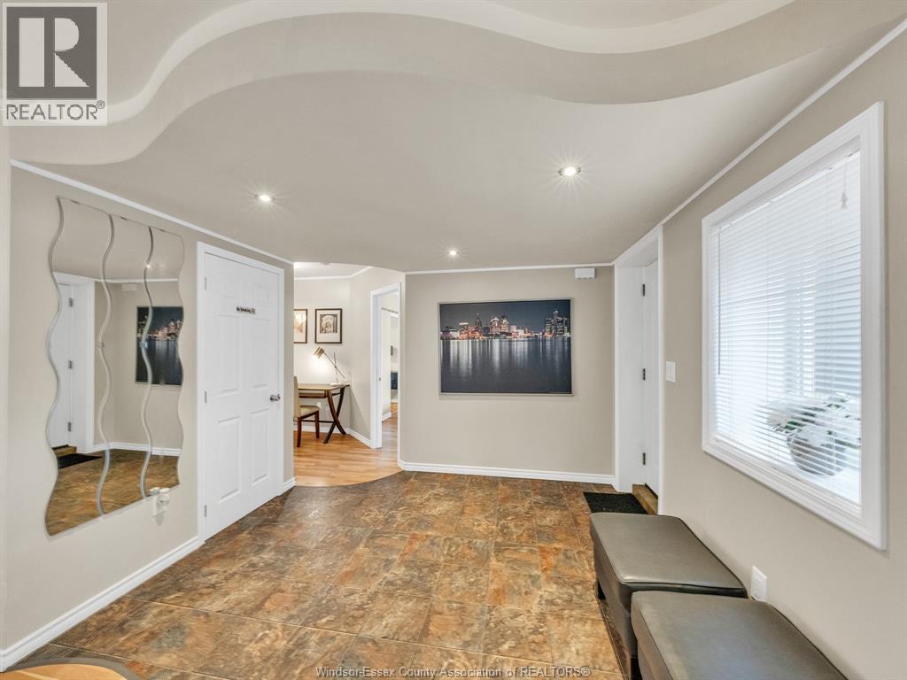 Photo 6 of 1811 Northway Avenue, Windsor ON