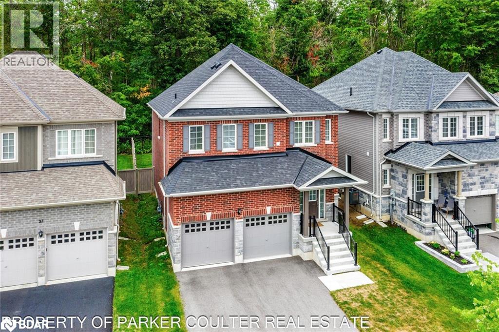 Photo 1 of 35 Atlantis Drive, Orillia ON