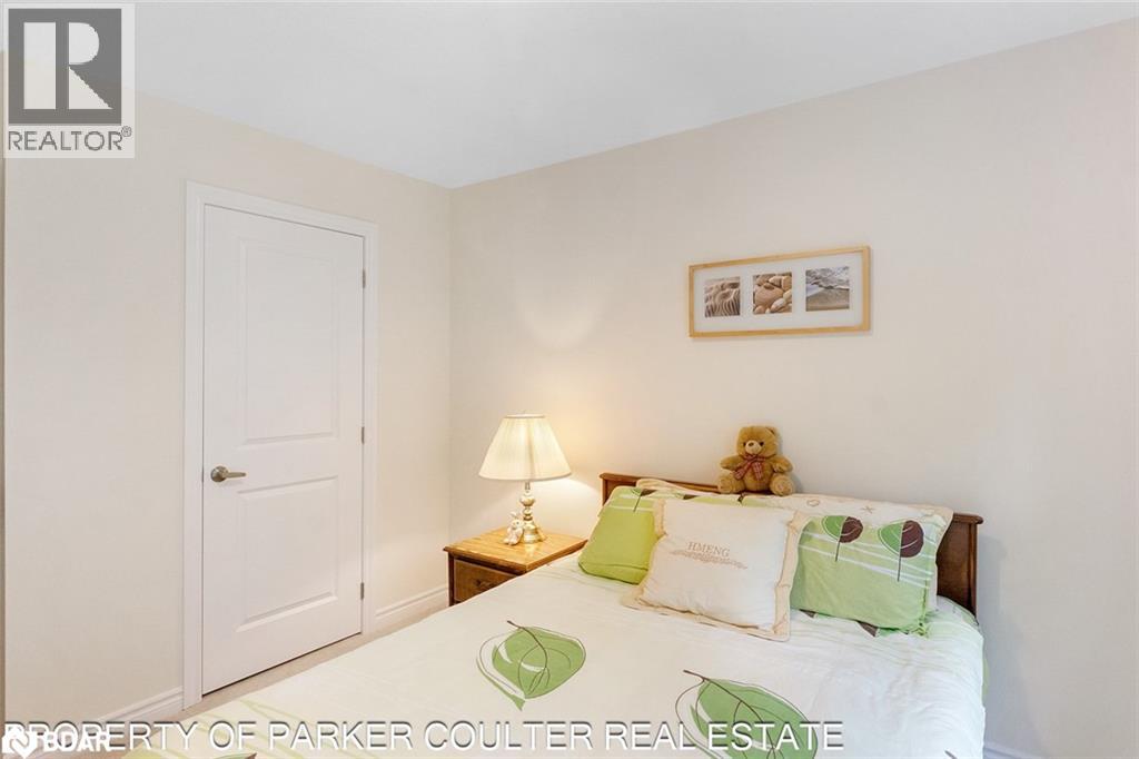 Photo 28 of 35 Atlantis Drive, Orillia ON