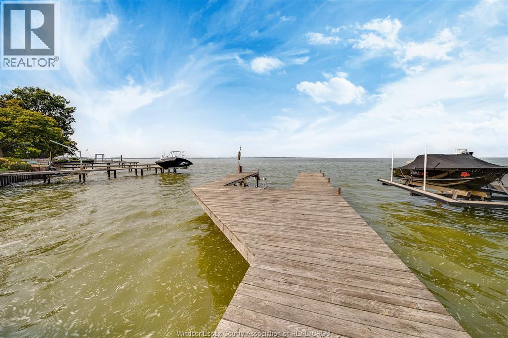 Photo 48 of 13018 Riverside Drive, Tecumseh ON