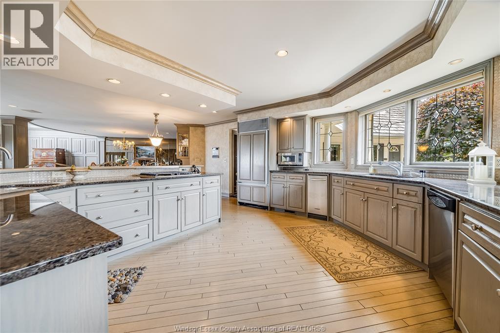 Photo 19 of 13018 Riverside Drive, Tecumseh ON