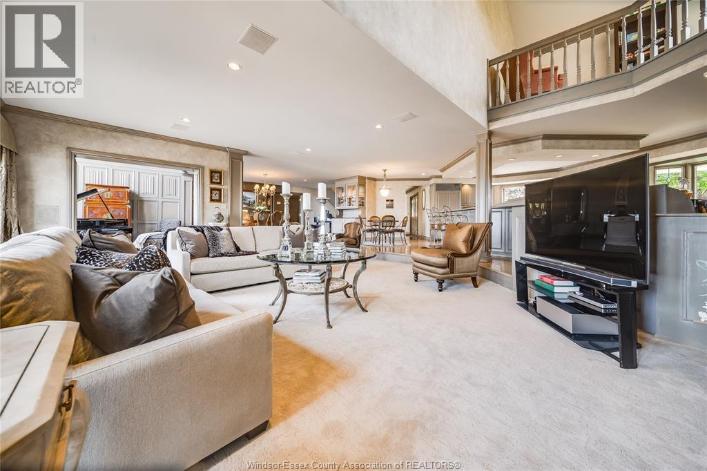 Photo 13 of 13018 Riverside Drive, Tecumseh ON
