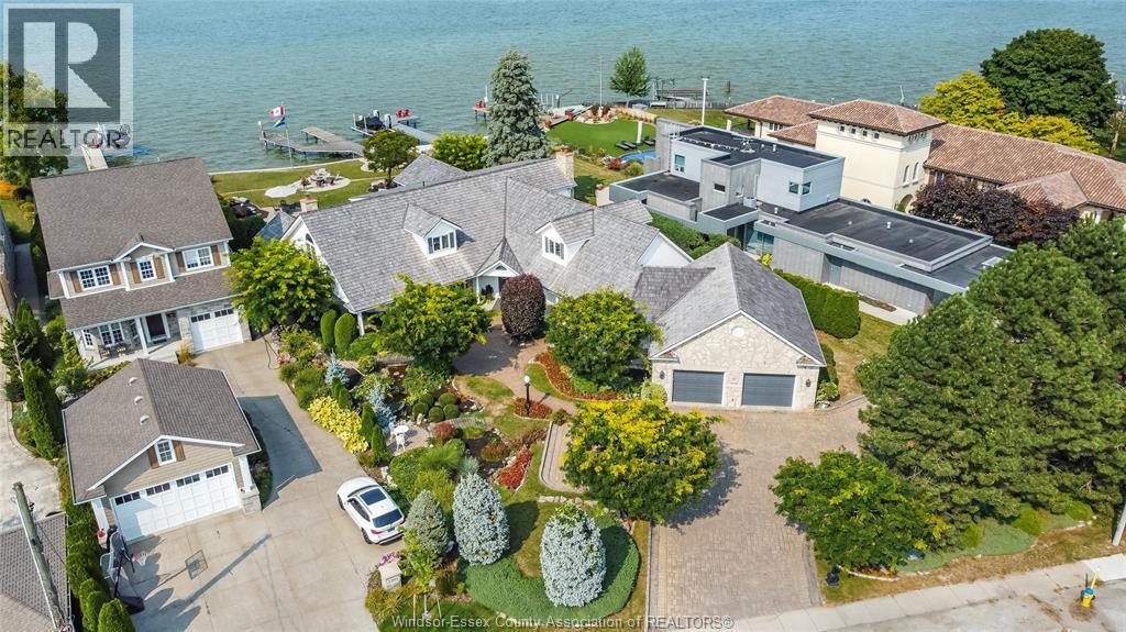 Photo 2 of 13018 Riverside Drive, Tecumseh ON