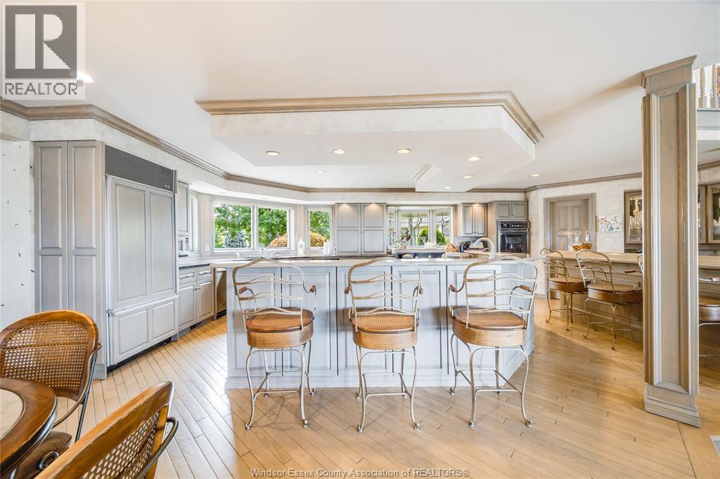 Photo 17 of 13018 Riverside Drive, Tecumseh ON