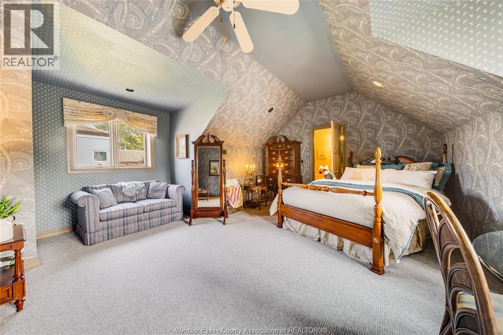 Photo 33 of 13018 Riverside Drive, Tecumseh ON
