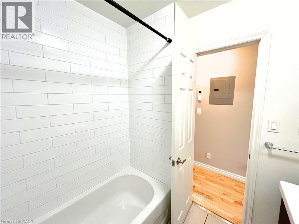 Photo 10 of 215 King Street E Unit 3, Hamilton ON