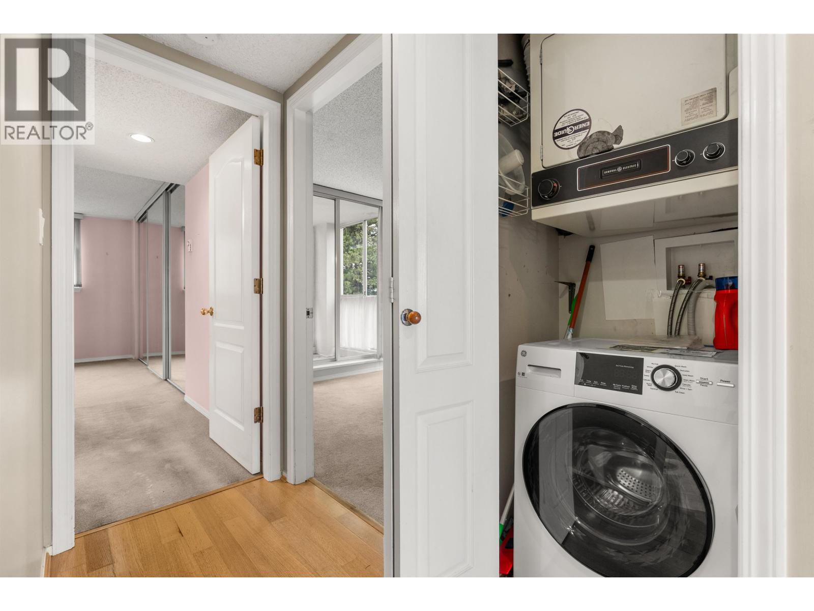 501 1455 DUCHESS AVENUE, West Vancouver