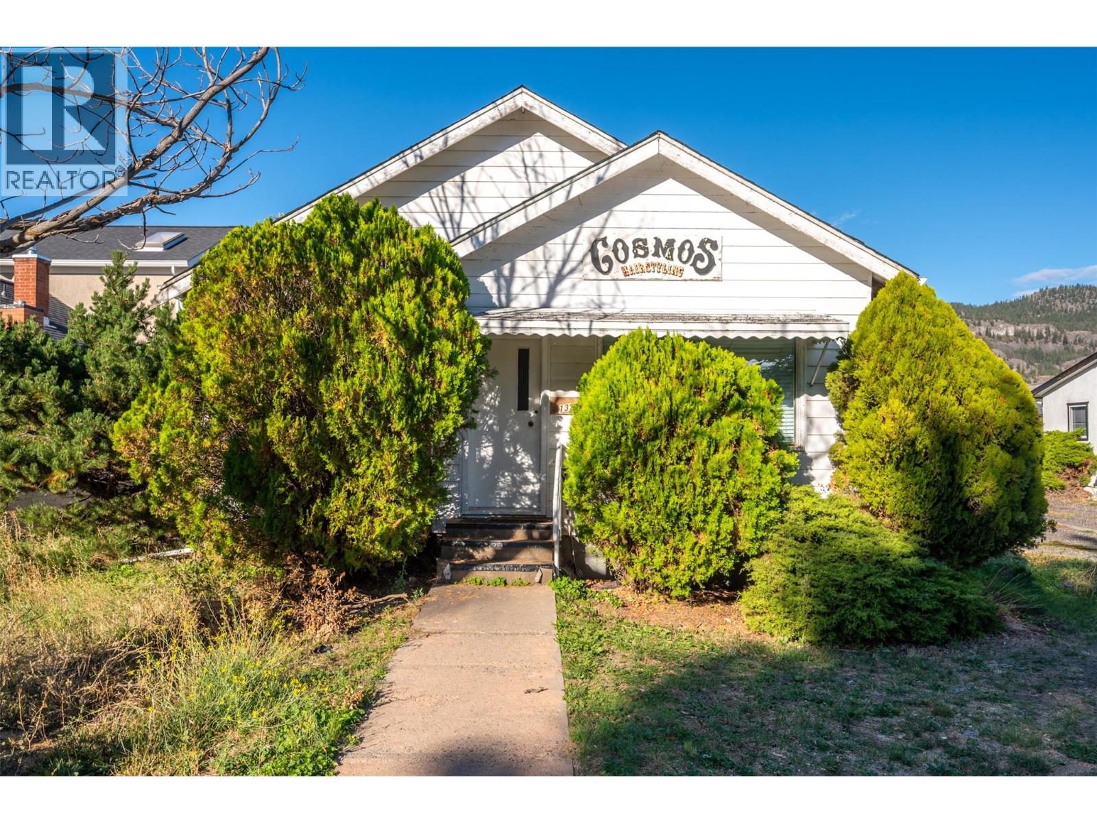  13218 Kelly Avenue, Summerland