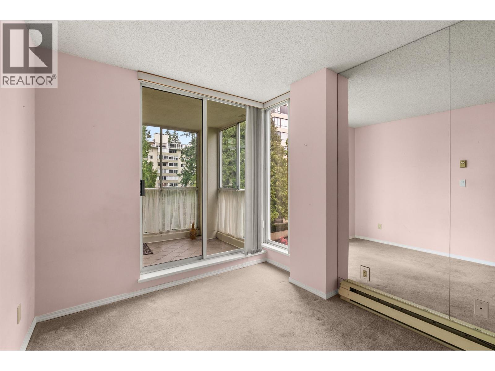 501 1455 DUCHESS AVENUE, West Vancouver