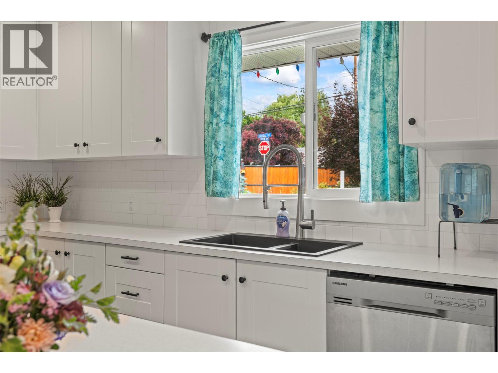 Photo 15 of 2209 Rosedale Avenue, Armstrong BC
