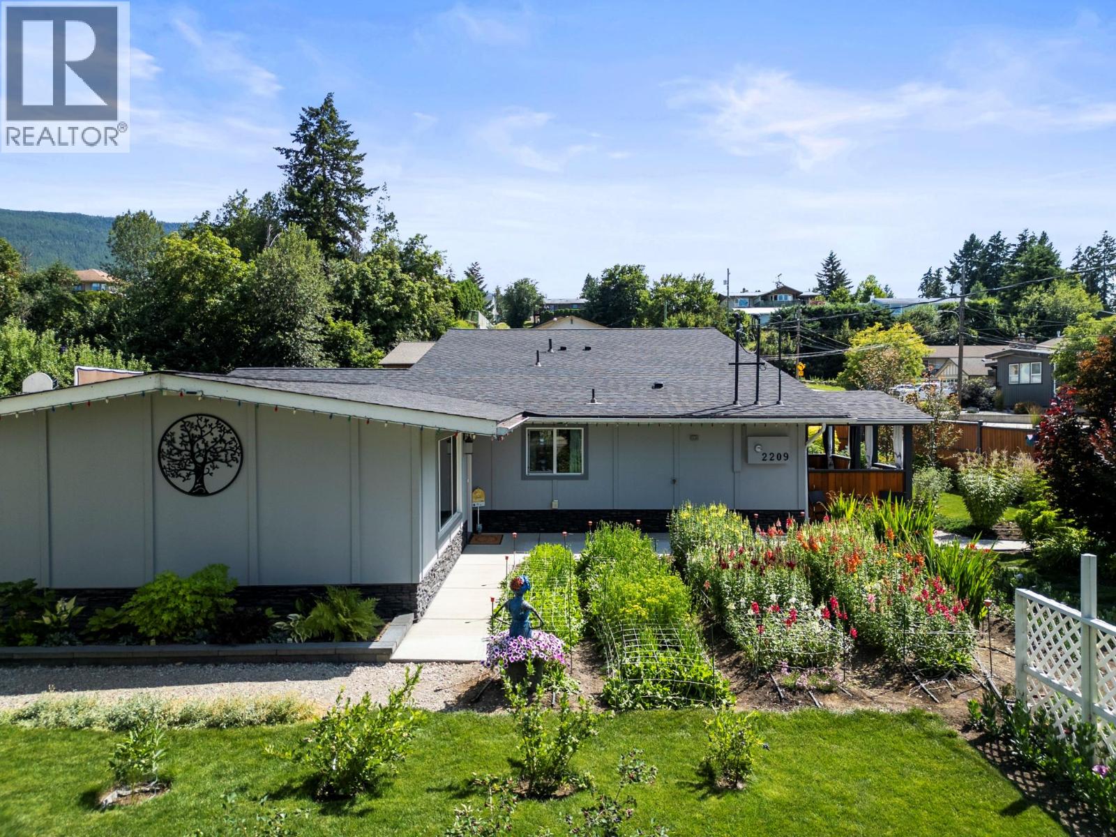 Photo 53 of 2209 Rosedale Avenue, Armstrong BC