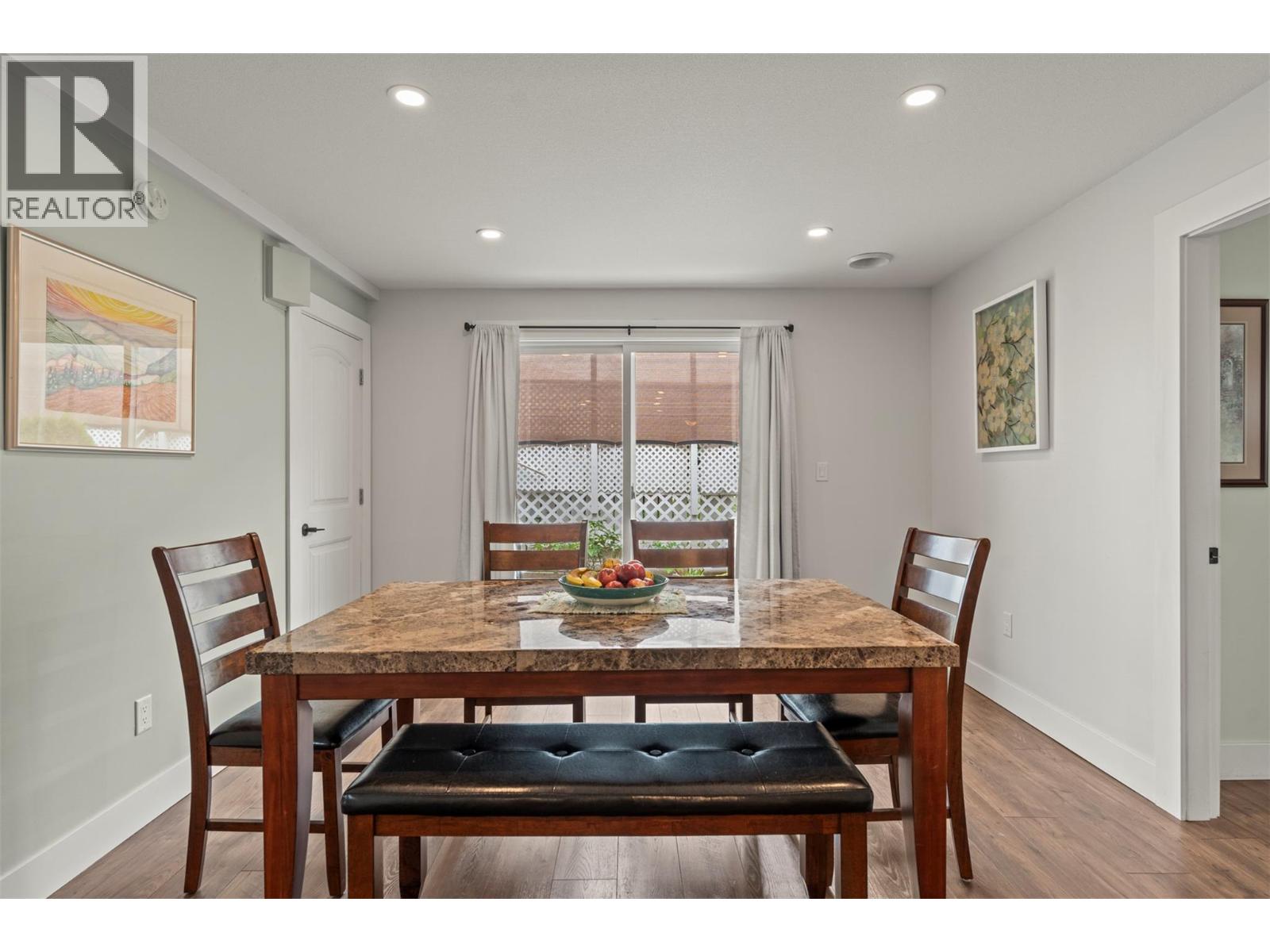 Photo 10 of 2209 Rosedale Avenue, Armstrong BC
