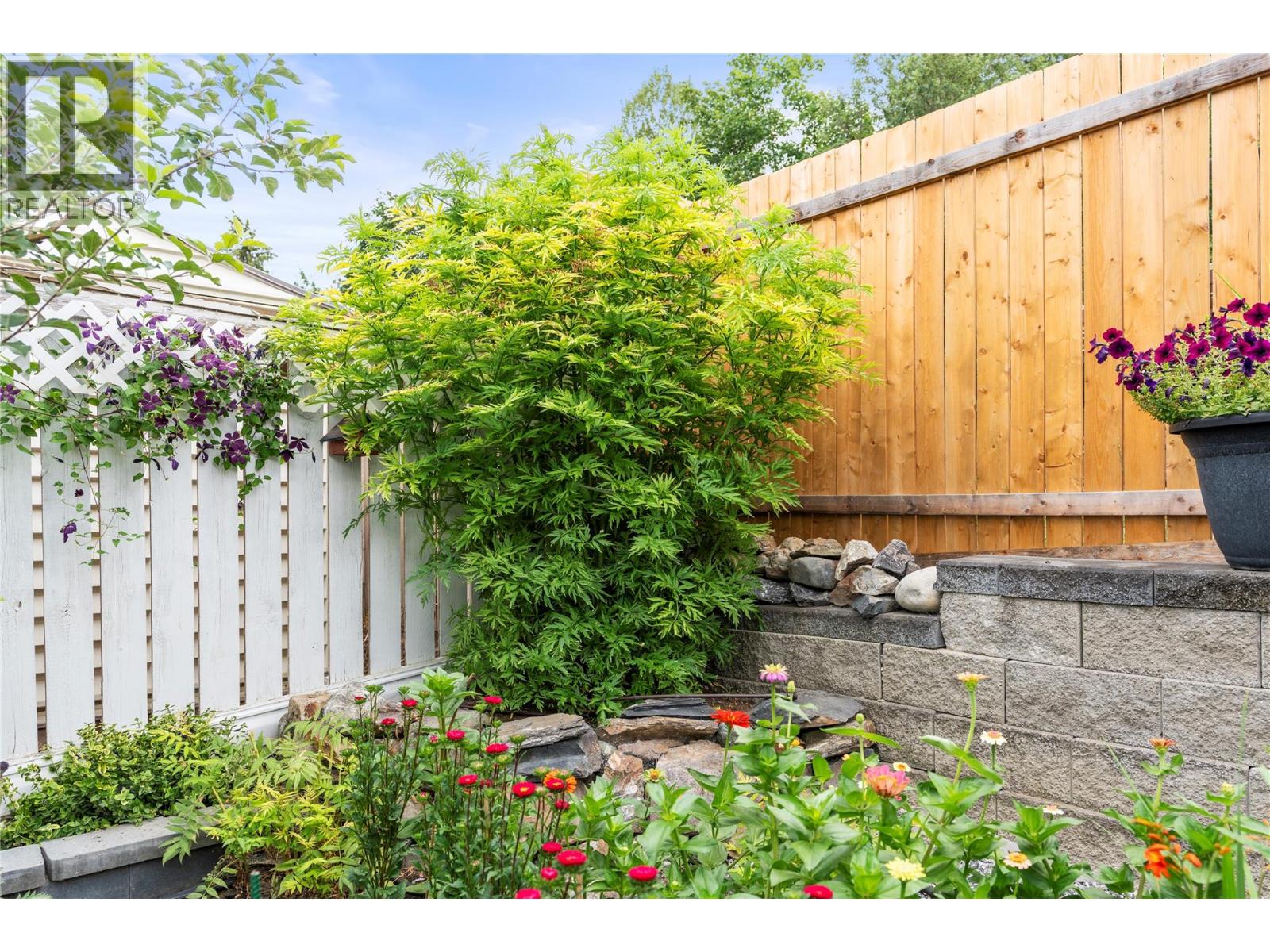 Photo 41 of 2209 Rosedale Avenue, Armstrong BC